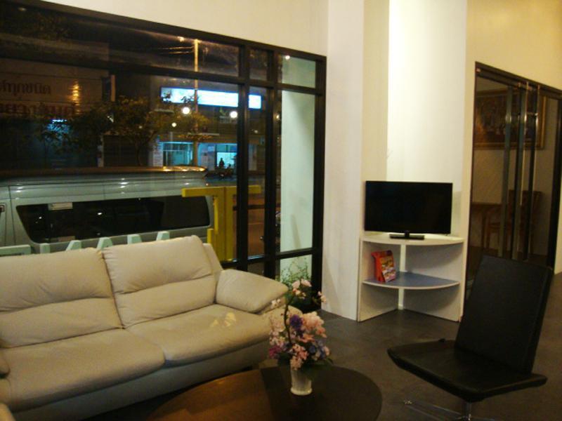 Thongmanee Hotel Хатъяй Экстерьер фото